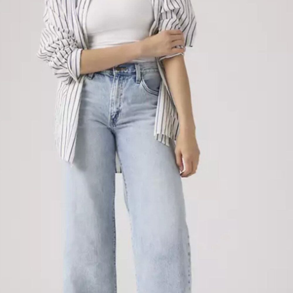 Levi's Baggy Dad Jeans Fan-Flare Light Wash - Picture 2 of 2